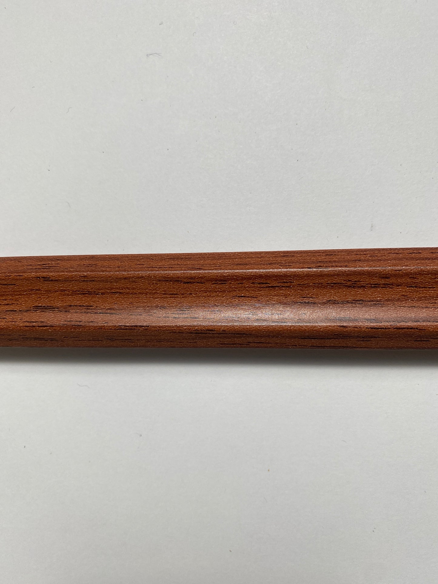 C14 Cherry Scotia Beading