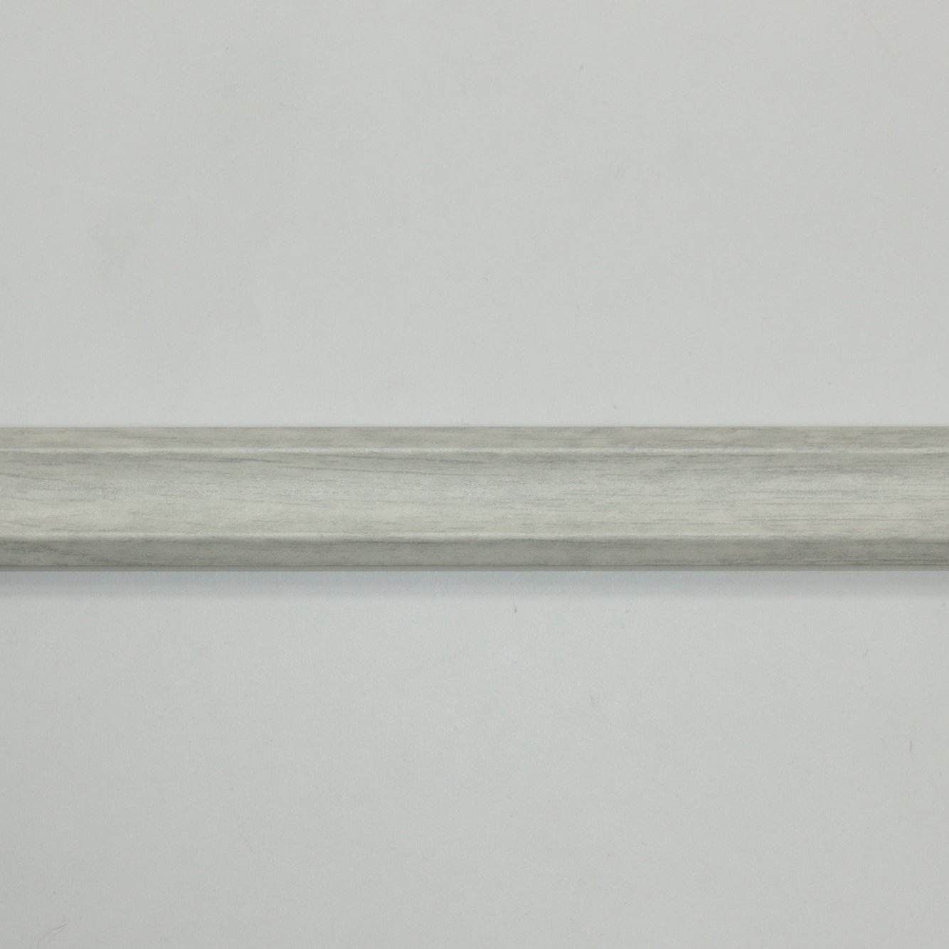 C56 Pearl Grey Scotia Beading