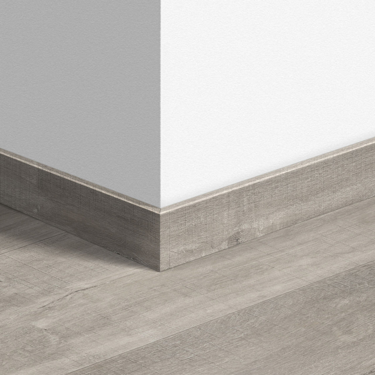 Quick-Step Standard Skirting Canyon Oak Grey With Saw Cuts QSVSK40030
