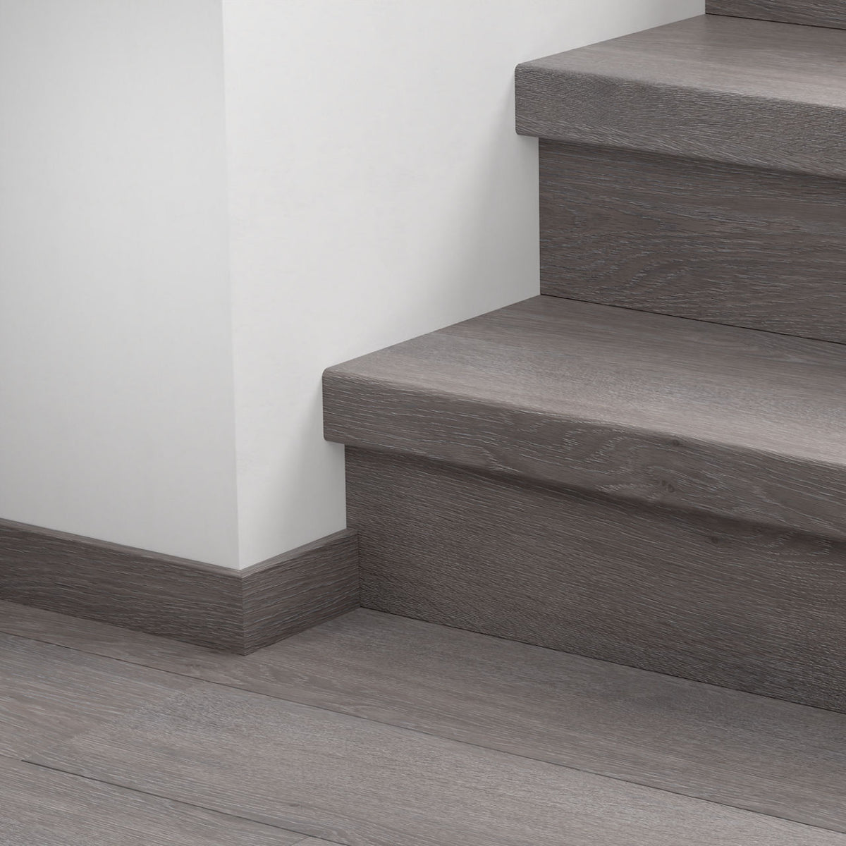 Quick-Step Vinyl Stair Cover Silk Oak Dark Grey QSVSTRBSP40060