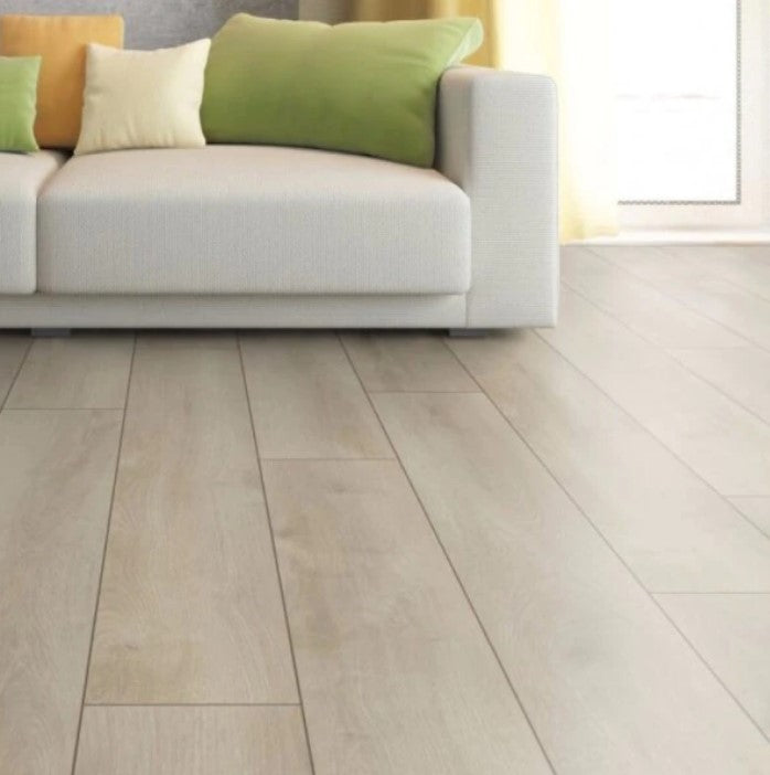 Kronotex Superior Standard Plus Summer Oak Beige D3902 7mm Laminate Flooring