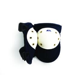 Sweeney Todd Blades Skate Style Knee Pads With Clip Fastener