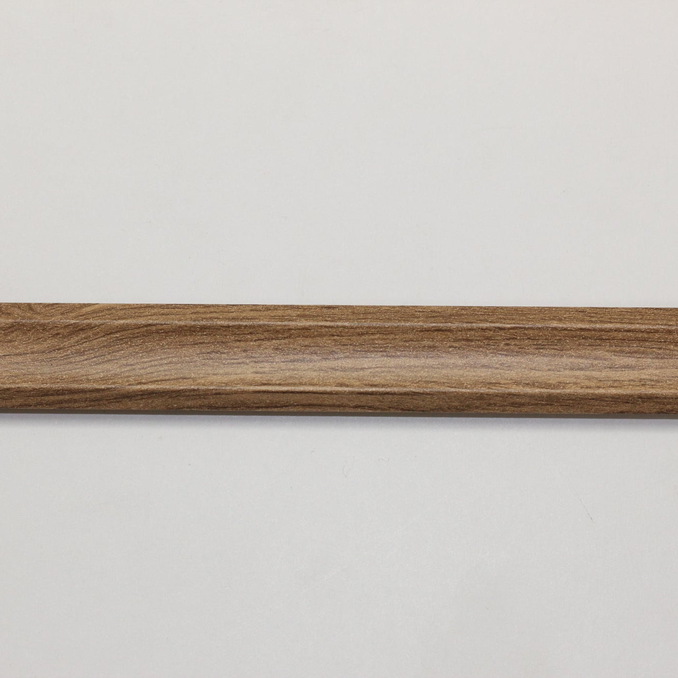 C9 White Oak Scotia Beading