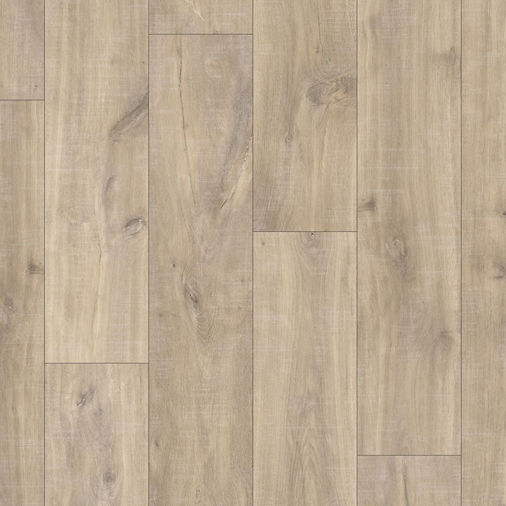 A close-up of Quickstep CLASSIC HAVANA OAK NATURAL WITH SAW CUTS CLM1656 8mm Laminate Flooring