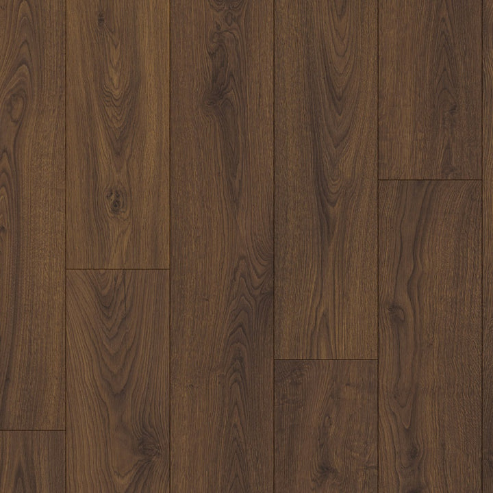 close-up of Quickstep CLASSIC PEANUT BROWN OAK CLM5800 8mm Laminate Flooring