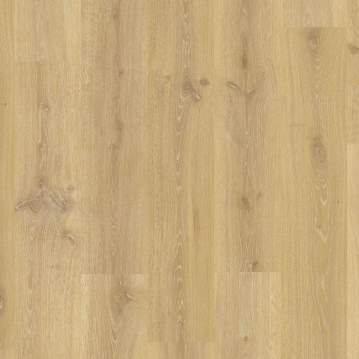 A close-up of Quickstep CREO TENNESSEE OAK NATURAL CRH3180 7mm Laminate Flooring