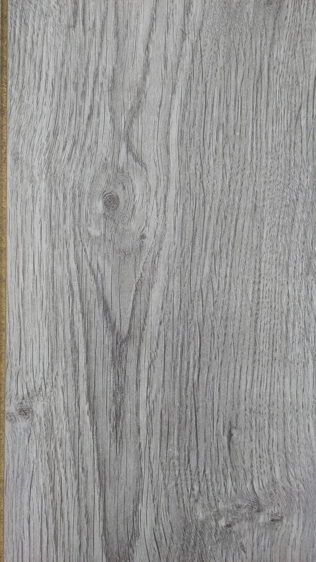 Egger Home 12 Grey Portland Oak EHL161 12mm Laminate Flooring