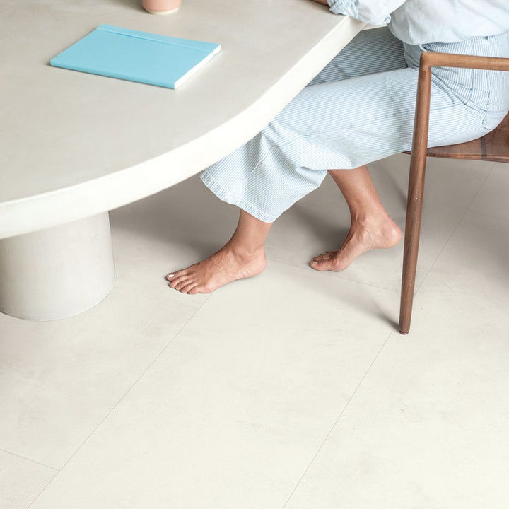 A close-up of Quickstep MUSE CHALK MUS5487 8mm Laminate Flooring