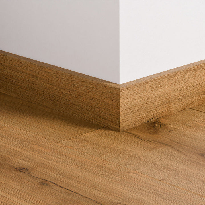 Quick-Step Standard Skirting Truffle Oak QSSK08256