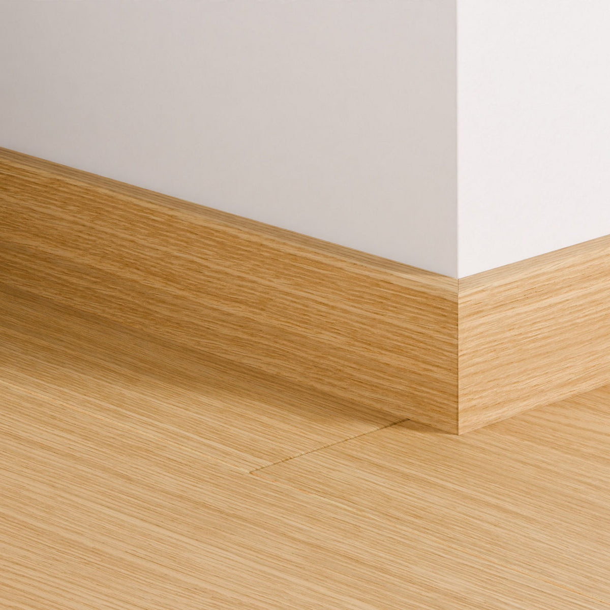 Quick-Step Standard Skirting Bourbon Oak QSSK08260