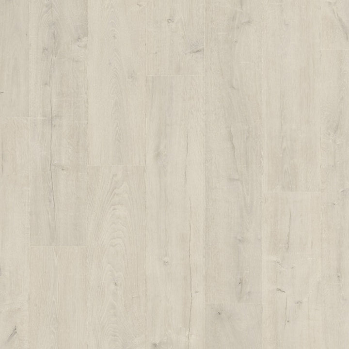 A close-up of Quickstep CAPTURE SOFT PATINA OAK SIG4748 9mm Laminate Flooring