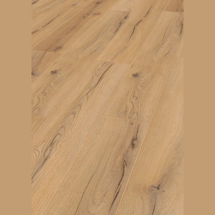 Standard Plus Cen Oak B 7mm Laminate Flooring